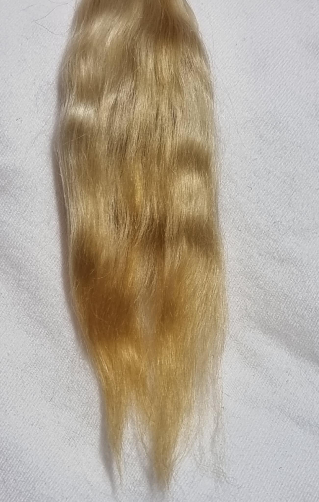 Yearling Mohair - Golden Blonde
