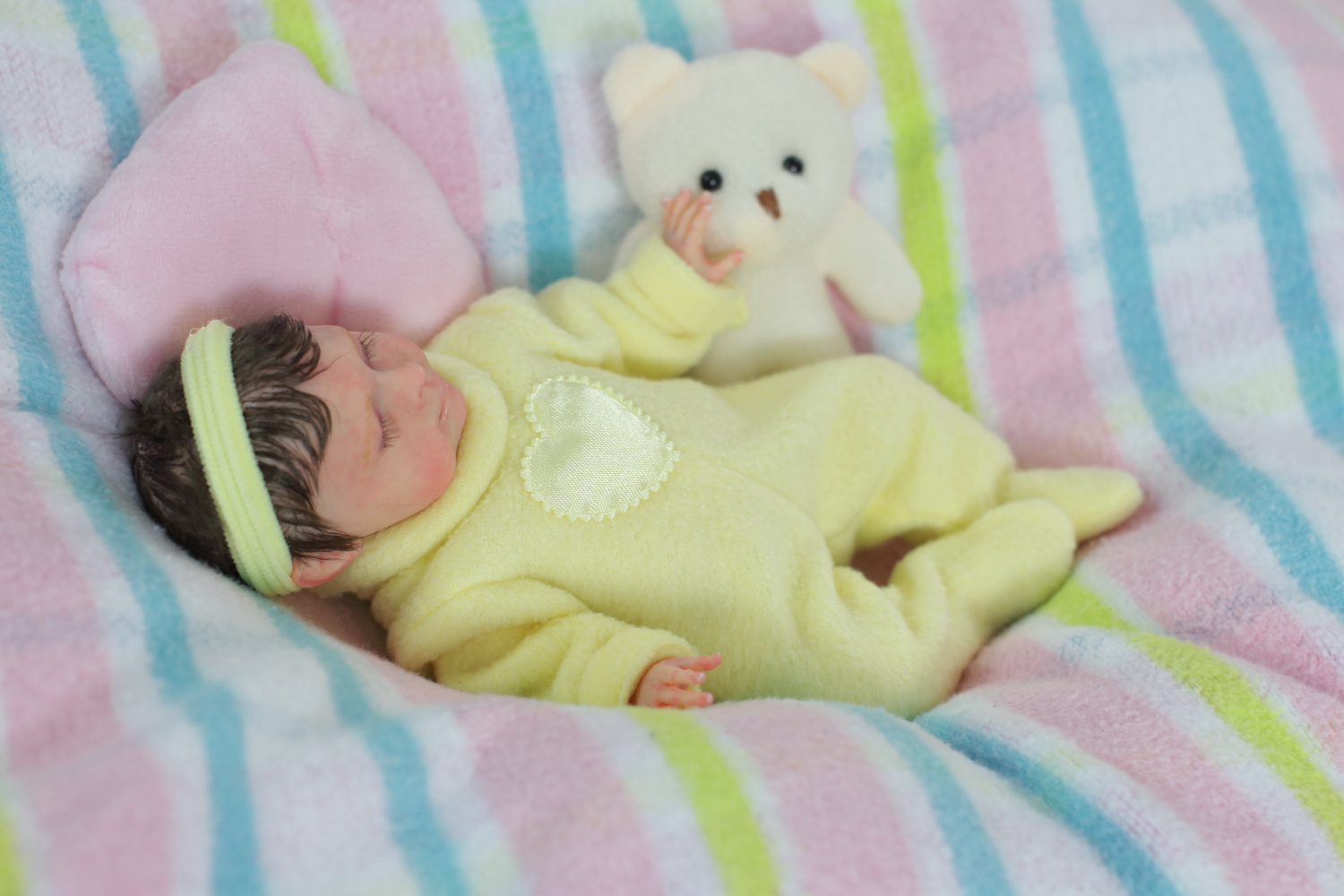 Silicone Baby Girl Lucy - Image 8