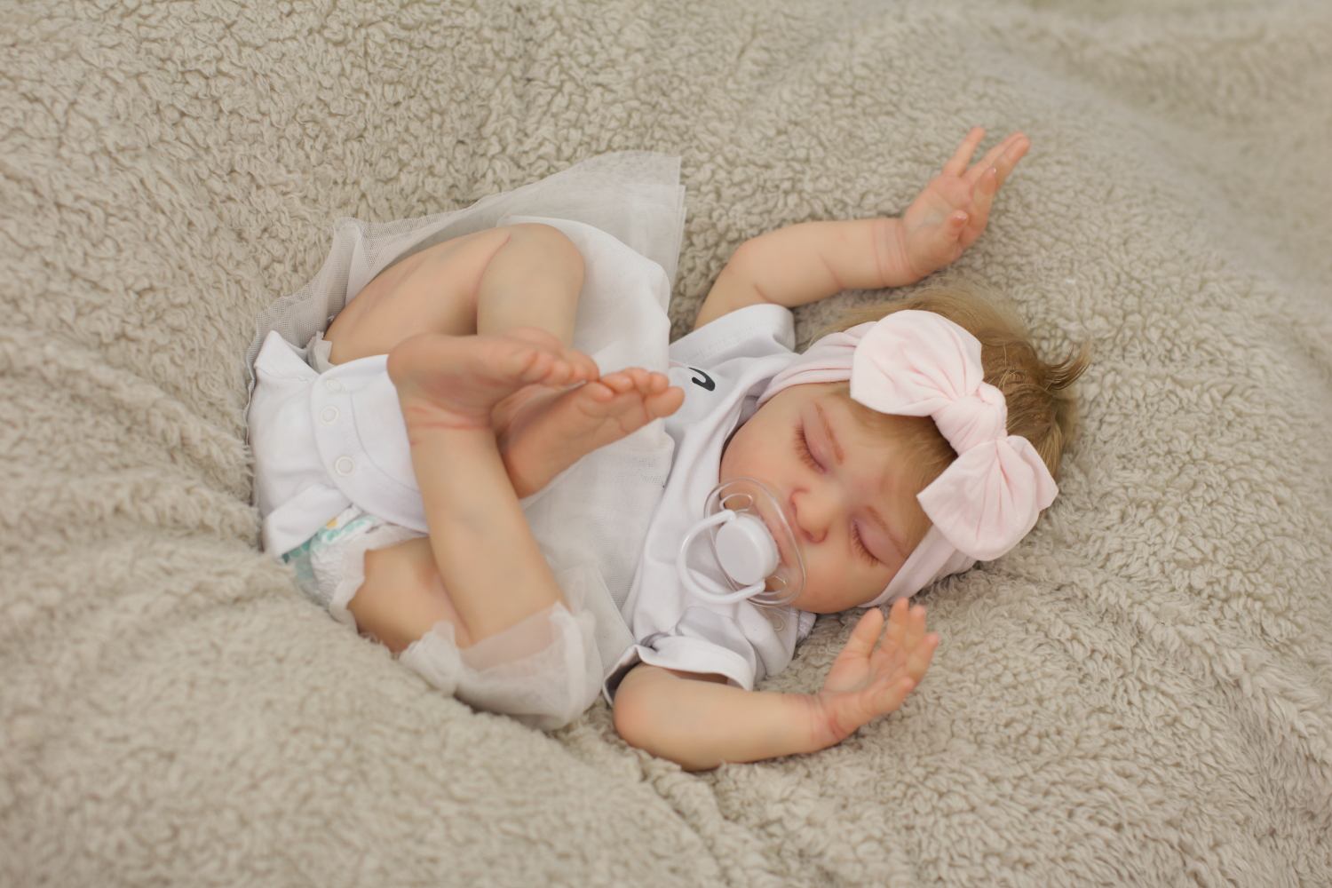 Reborn Baby Girl Amy by Nikki Holland - Image 2