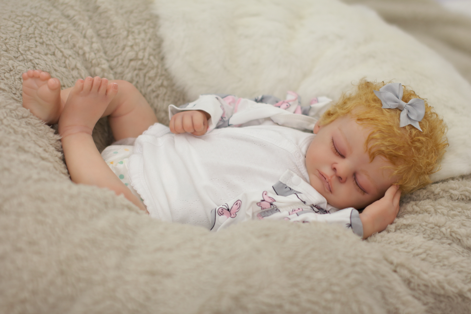 Reborn Baby Girl Ellie by Nikki Holland - Image 3
