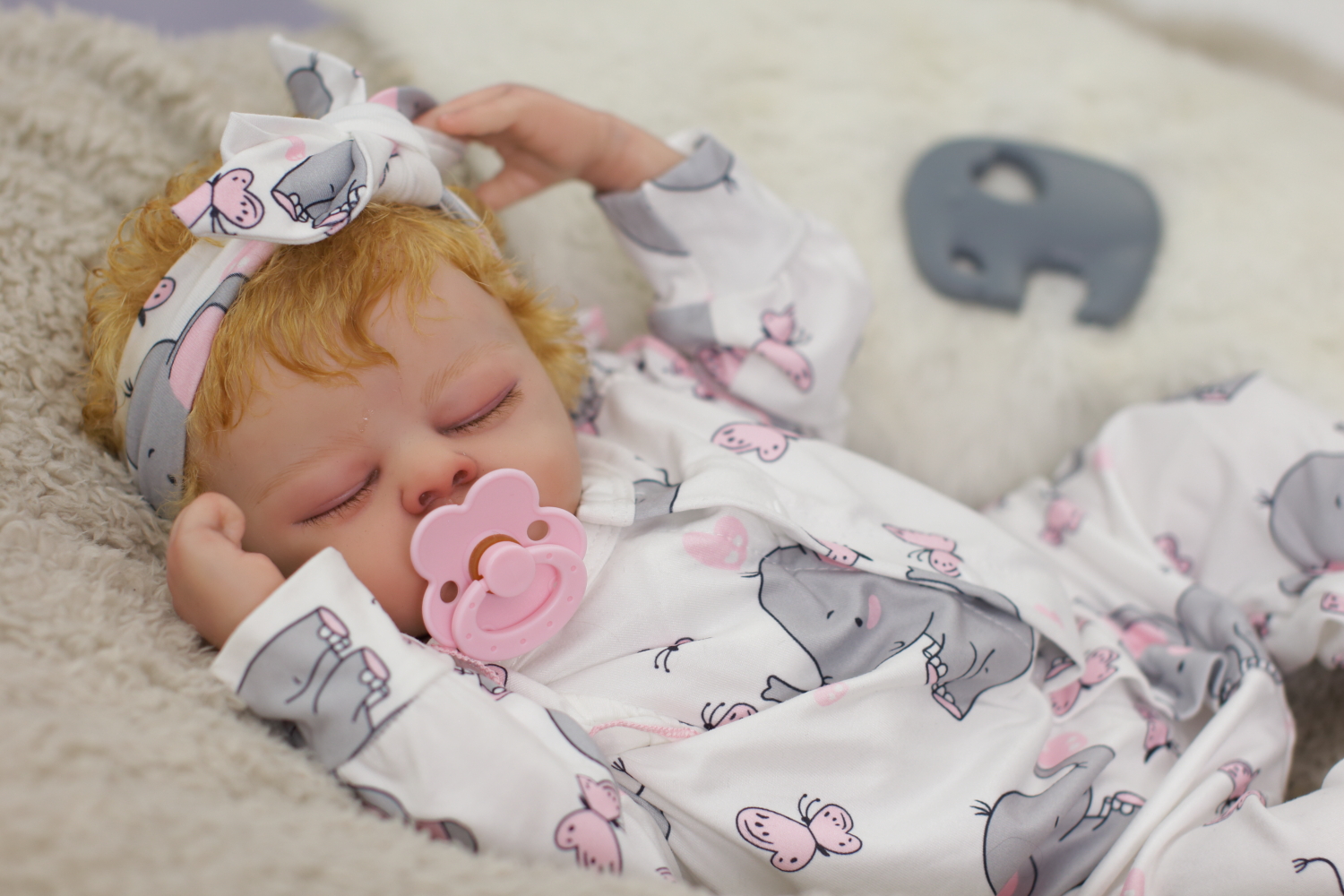 Reborn Baby Girl Ellie by Nikki Holland - Image 8
